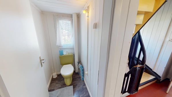 4½-Zi Doppel-Einfamilienhaus an zentraler Lage 9