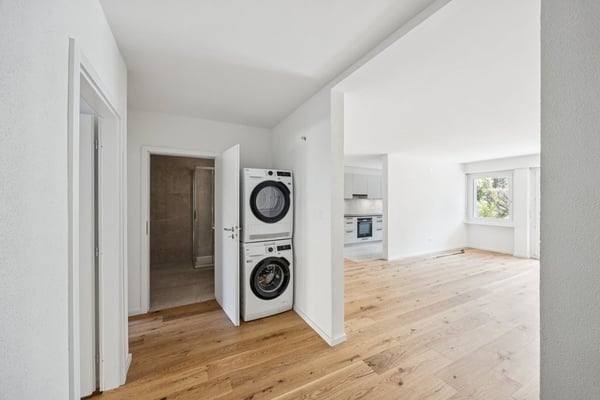 NEU - MODERN MIT GROSSZÜGIGEM BALKON 6