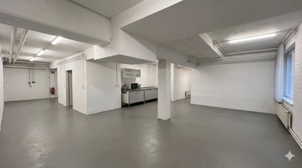 GEWERBERAUM AN ATTRAKTIVER LAGE ZU VERMIETEN 2