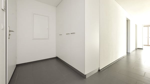 LICHTDURCHFLUTET UND GROSSZÜGIG 11