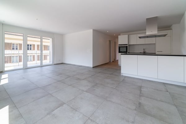 GEMÜTLICHE 3.5 ZIMMER-WOHNUNG IN HUTTWIL 4