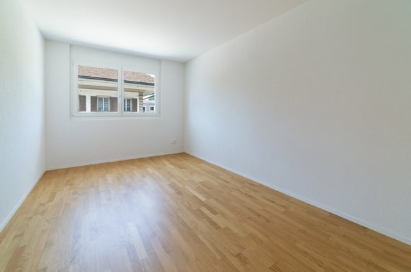 GEMÜTLICHE 3.5 ZIMMER-WOHNUNG IN HUTTWIL 6