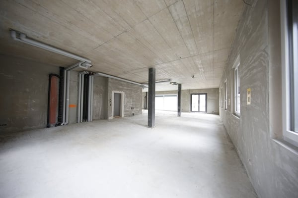 TTOP GEWERBEFLÄCHE IM EG - ZENTRAL GELEGEN 10