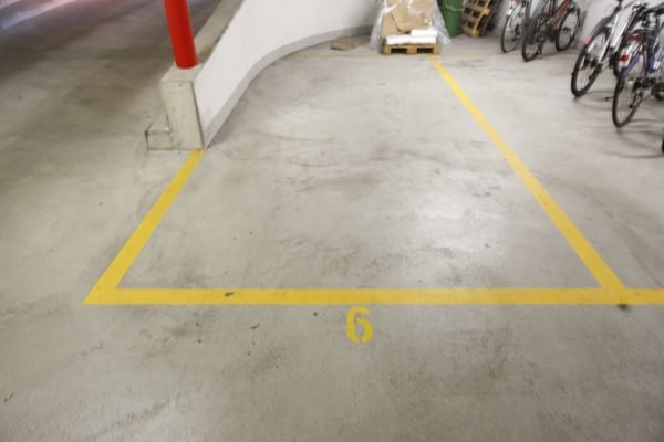 EINSTELLPLATZ ZU VERMIETEN IN DIETLIKON 7