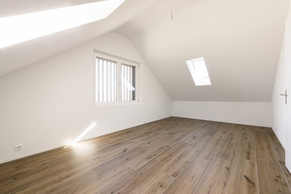 MODERNE UND GROSSZÜGIGE MAISONETTE WOHNUNG 8