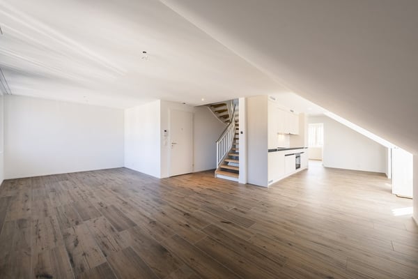 MODERNE UND GROSSZÜGIGE MAISONETTE WOHNUNG 3