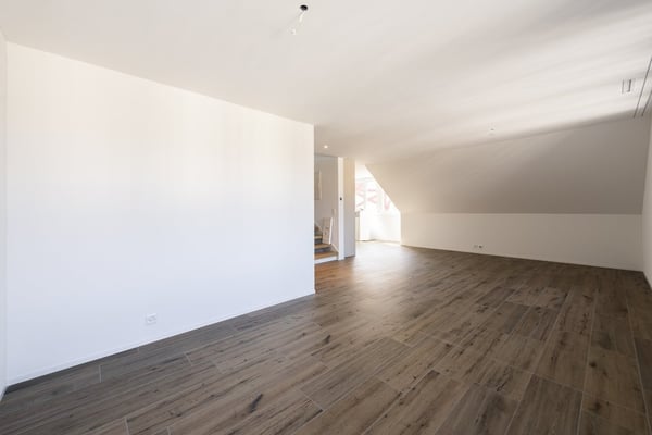 MODERNE UND GROSSZÜGIGE MAISONETTE WOHNUNG 7