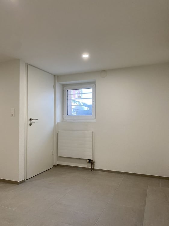 GEWERBERAUM IN CHARMANTEM WOHNHAUS ZU VERMIETEN 3