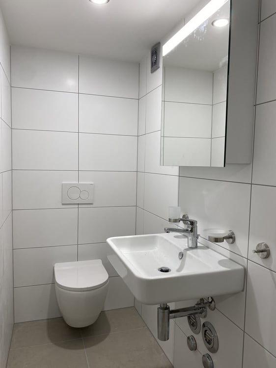 GEWERBERAUM IN CHARMANTEM WOHNHAUS ZU VERMIETEN 5