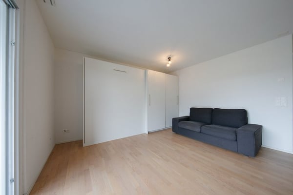 MÖBLIERTE KLEINWOHNUNG MIT GROSSZÜGIGEM BALKON 7