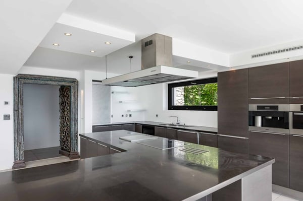 Villa contemporaine au calme avec une vue époustouflante 7