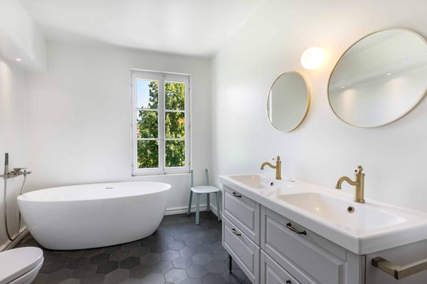 En exclusivité - Maison de maître d'exception entièrement rénovée 5