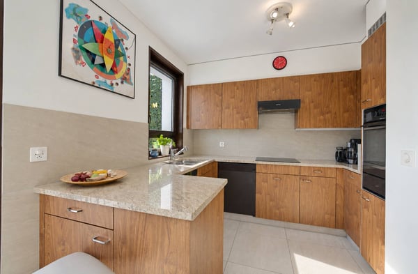 Villa de caractère dans un cadre verdoyant 10