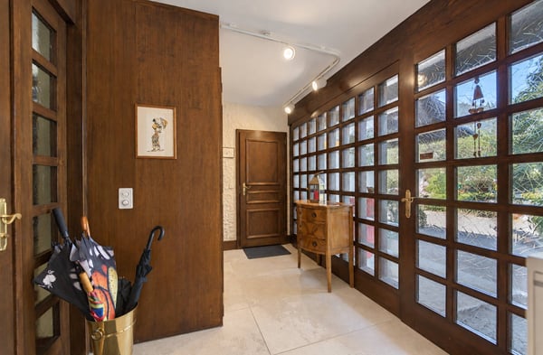 Villa de caractère dans un cadre verdoyant 3
