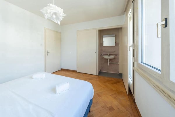 Co-location à Lausanne (2005) 2