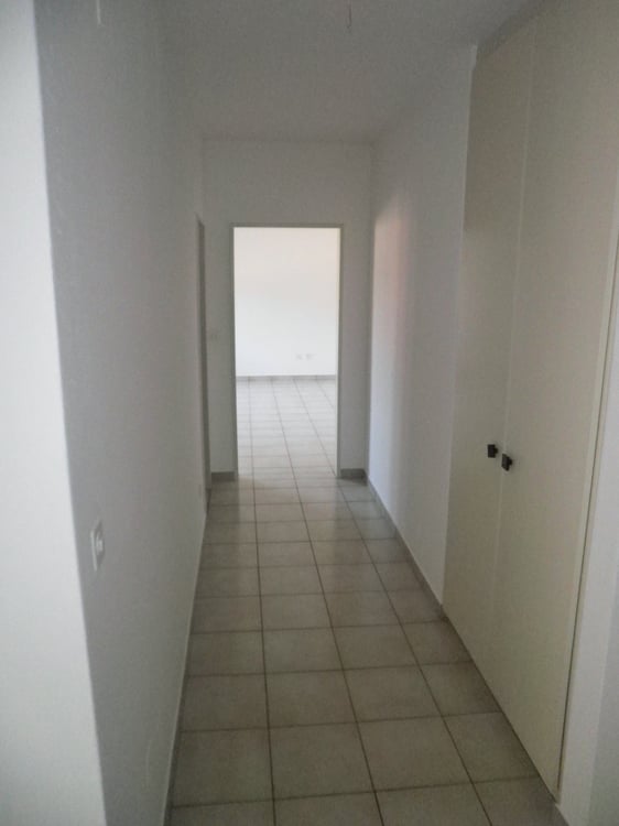 GRANDE Appartamento 4 locali con balcone a Stabio 10
