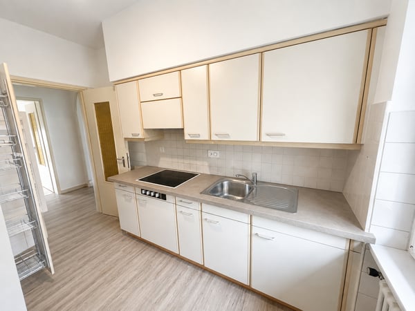 Appartamento di 1 locali con balcone ad Arbedo-Castione 3