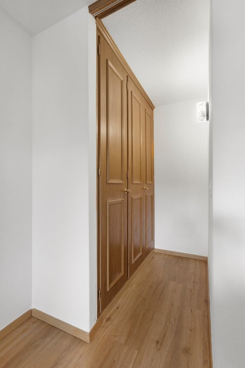 appartamento di 2.5 locali con balcone e vista lago a St. Moritz 8