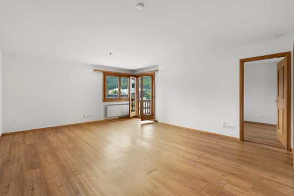 appartamento di 2.5 locali con balcone e vista lago a St. Moritz 2
