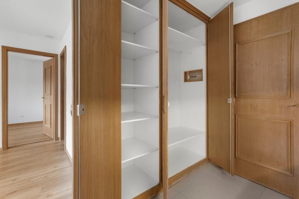appartamento di 2.5 locali con balcone e vista lago a St. Moritz 12