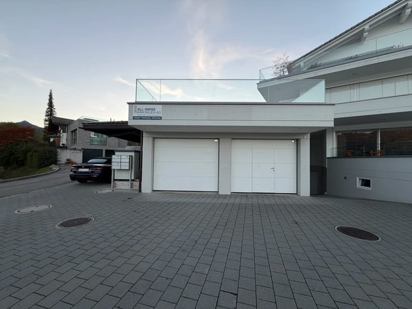 180 m² Lager mit Doppel-Garagentor in Gross mieten 3