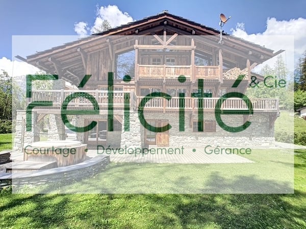 Superbe chalet familial en vieux-bois à Crans-Montana. 5 chambres. 3