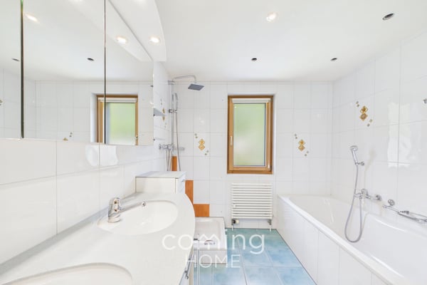 4.5-Zimmer-Wohnung mit drei Balkonen in Saas-Grund kaufen 6