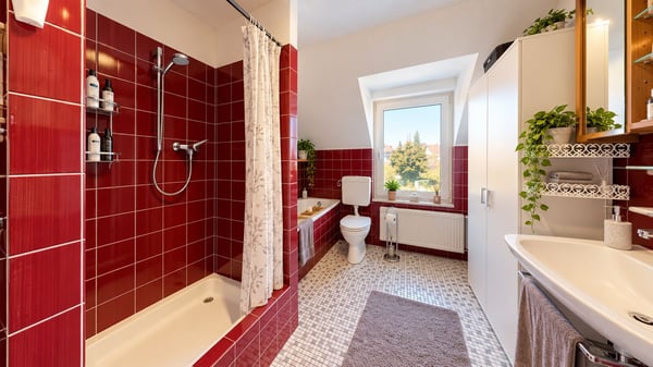 Freistehendes 5.5-Zimmer-Einfamilienhaus mit grossem Garten, Veranda & Weitblick 15