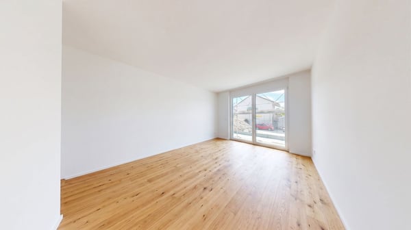 Moderne 5.5-Zimmer-Gartenwohnung mit Master Bedroom, Bad en Suite, Loggia & Balkon 9