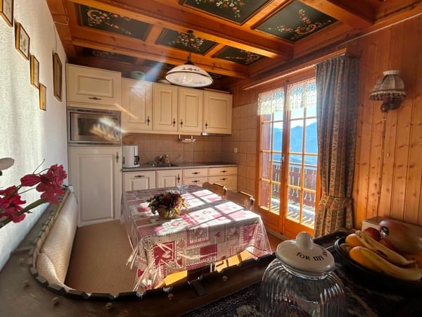 Chalet de montagne à Arbaz – 4 pièces avec vue panoramique 4