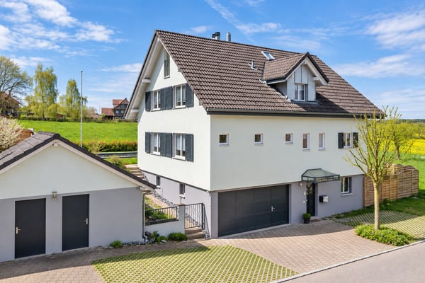 Charmantes 7.5-Zimmer-Landhaus in Biessenhofen – Sofort verfügbar! 15