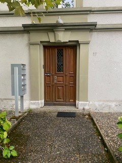 Charmante 3-Zimmer-Dachgeschosswohnung an der Rainmattstrasse in Bern 9