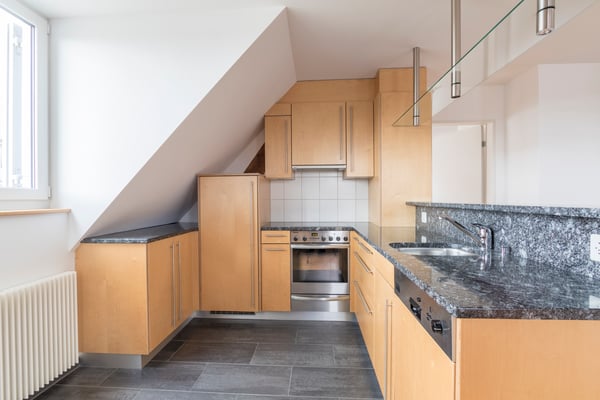 Charmante Dachwohnung mit Galerie und besonderem Wohnambiente 8