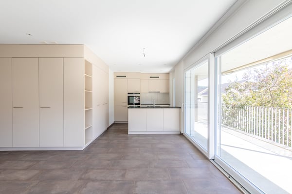 Moderne 4.5-Zimmer-Wohnung im 1. OG mit Balkon, Staffelbach 5