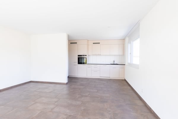 Moderne 2.5-Zimmer-Wohnung im 1. OG mit Balkon, Staffelbach 6