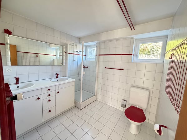 Seltene Gelegenheit an begehrter Lage - Traumaussicht und vielseitiges Entwicklungspotential 12