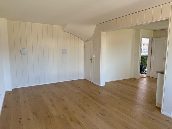 Doppeleinfamilienhaus zu Verkaufen in Biel-Benken 4