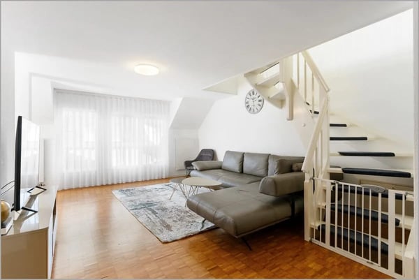 Grosszügige 4.5-Zimmer-Maisonette-Dachwohnung 8