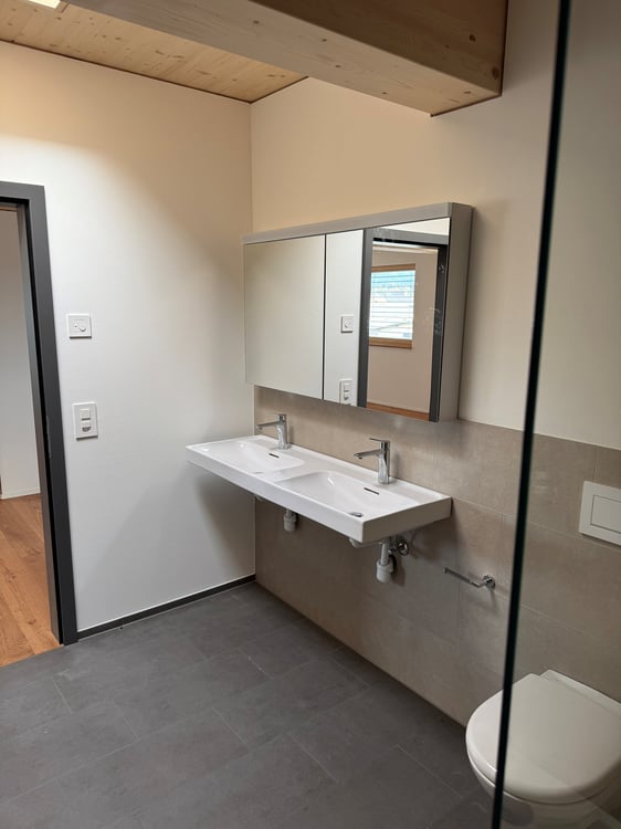 schöne 3.5-Zimmer Attikawohnung mit Sommerkühlung zu vermieten 9