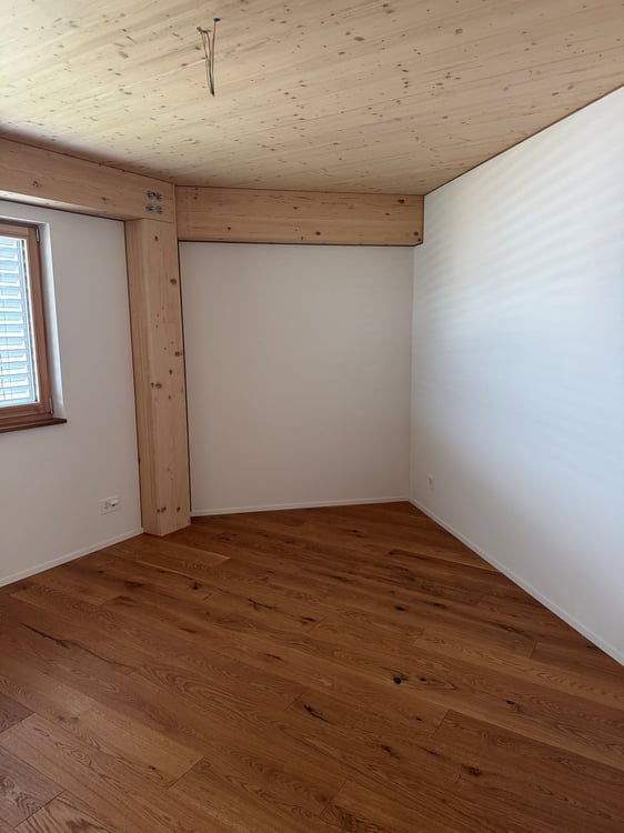 3.5-Zimmer Attikawohnung mit Sommerkühlung zu vermieten 4