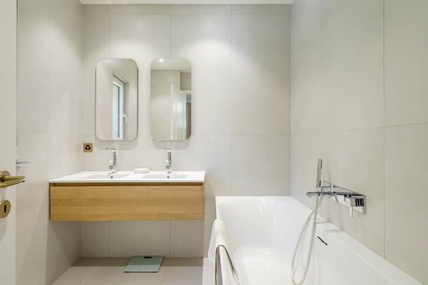 Co-exclusivité – Cologny, villa rénovée 362 m², piscine, sans vis-à-vis 11