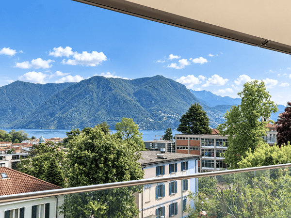 Ampio 4.5 locali con vista lago in residenza di pregio a Lugano 3