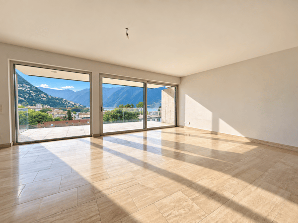 Ampio 4.5 locali con vista lago in residenza di pregio a Lugano 4