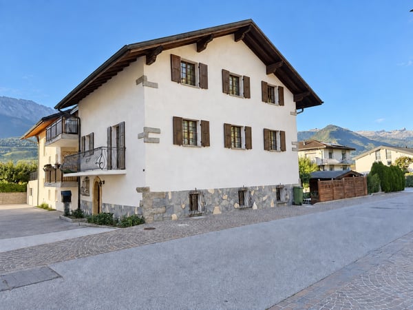 Maison villageoise 6 pièces à Bramois 1