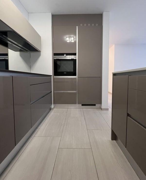 Locarno exklusive 3.5-Zimmer-Wohnung mit grosser Terrasse 3