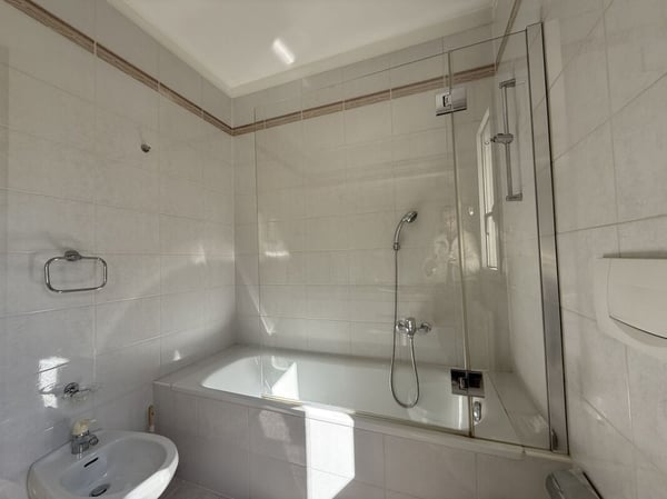 Exklusive Lage in Castagnola 4.5 Zimmer 14