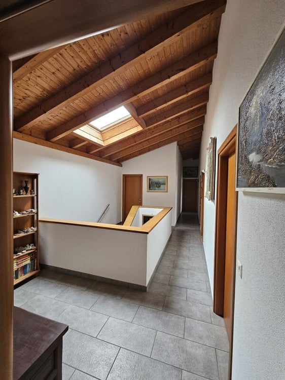 Spaziosa casa unifamiliare a Galbisio 13