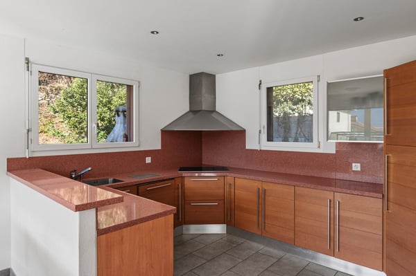 Spaziosa casa unifamiliare a Galbisio 8