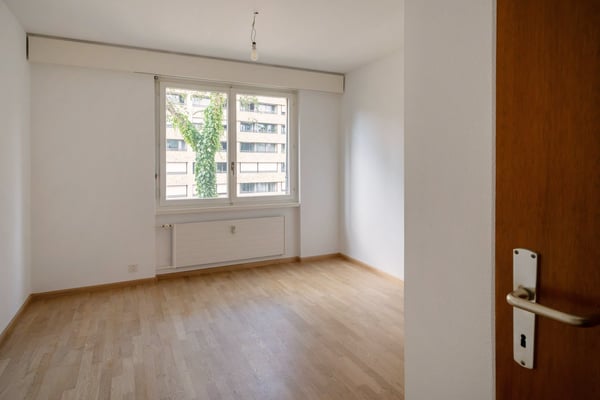 Platz für die Familie – 3.5 Zimmer mit Balkon und Wintergarten auf 180m2 8