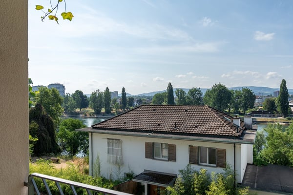 Zwischen Baumkronen und Rhein – 4.5 Zimmer auf ca. 120 m² 3